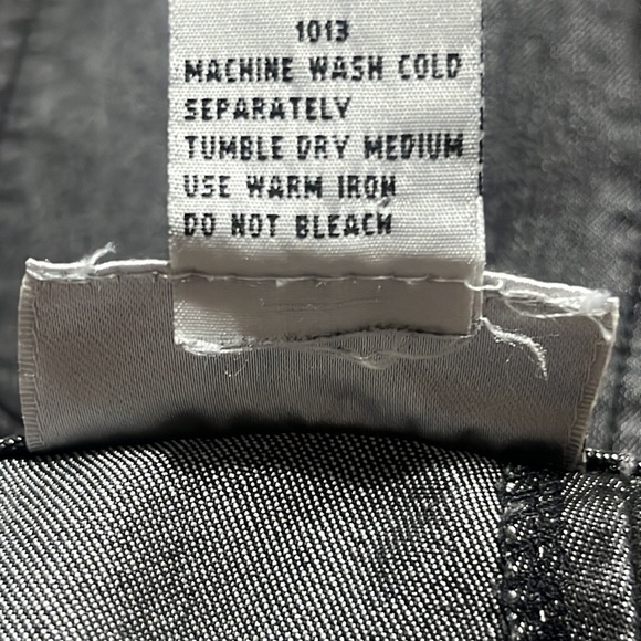 NEWPORT NEWS JEANOLOGY VINTAGE GRUNGE MERMAID HEM DARK GRAY DENIM SKIRT, SIZE 14 - Picture 7 of 7